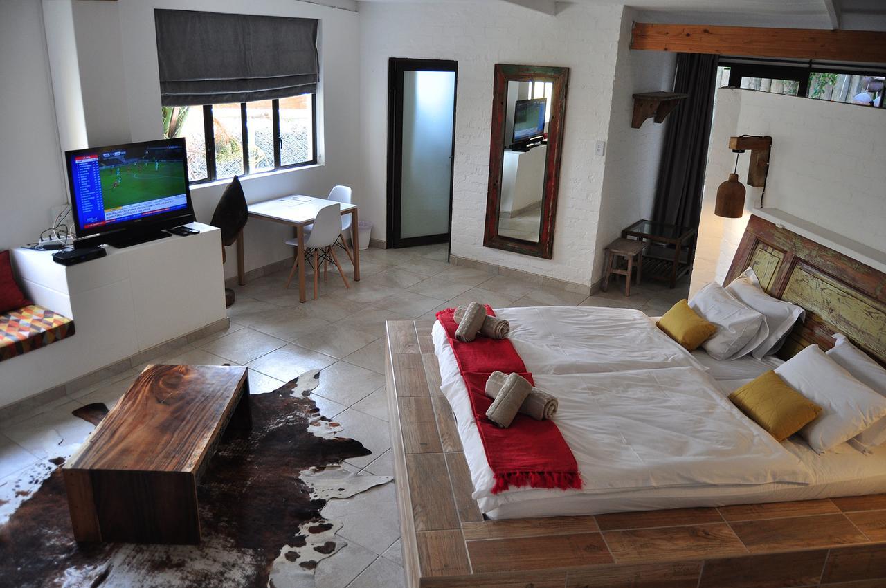Alte Villa Boutique Hotel Lüderitz Buitenkant foto